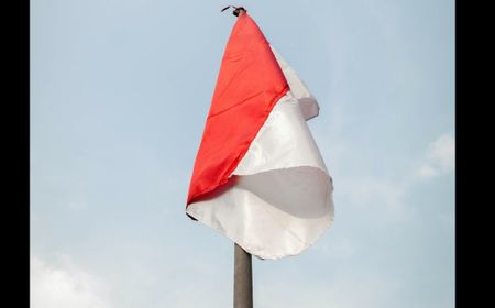 Viral Ibu-ibu Gunting Bendera Merah Putih, 3 Orang Jadi Tersangka