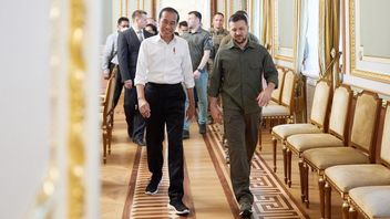 佐科威总统必须访问乌克兰，因为该国为印度尼西亚服务