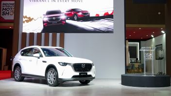 マツダ、新型CX-60スポーツを発表し、IIMS 2026で主力モデルを導入