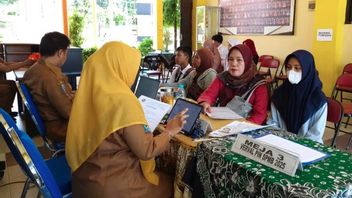 Penerimaan Murid Baru 2025: Nama Beda, Masalah Sama