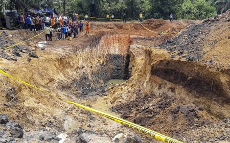 Aparat Gabungan Tutup Tambang Batu Bara Ilegal di Perbatasan Balikpapan-Kukar