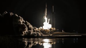 SpaceX Sukses Luncurkan Misi Empak Awak ke ISS, Jangan Lupa Beri Lima Bintang 