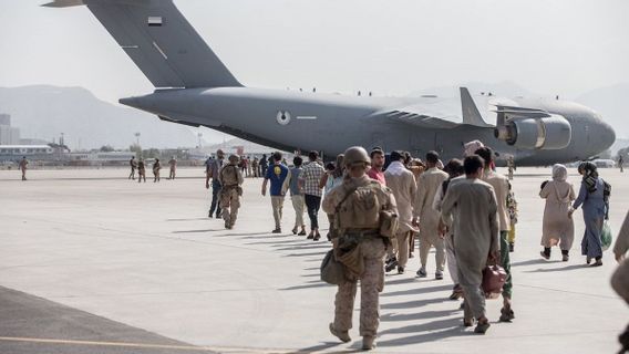 Les Talibans Demandent Au Qatar Et à La Turquie D’aider à Prendre Le Contrôle Total De L’aéroport De Kaboul