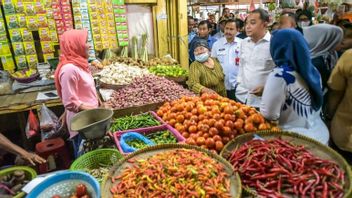 حكومة مدينة سورابايا تعد بازار رمضان لقمع تضخم المواد الغذائية الأساسية