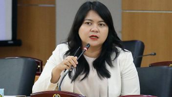 DPRD-Pemprov DKI Otak-atik APBD Agar KJP Tak Dihapus Demi Jalankan Sekolah Gratis