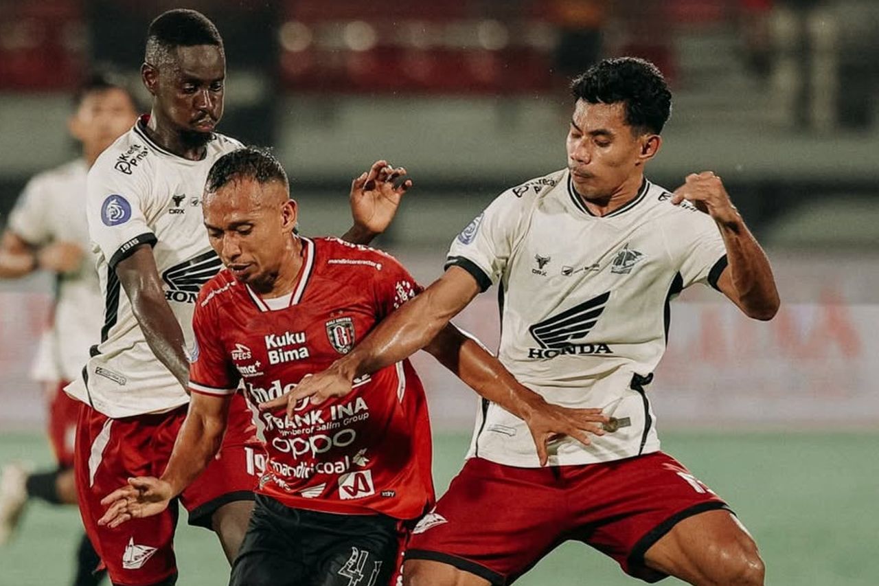 League 1 2024/2025 Results: Bali United Vs PSM 1-1, Colored Twice Goal Checks By VAR