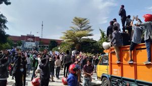 Warga Demo Penyekatan Suramadu “Madura Tak Ada Corona, yang Ada Markona”, Ini Respons Eri Cahyadi