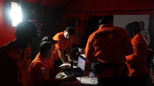 Prabowo Perintahkan Pencarian Korban Kecelakaan Pesawat ATR 42-500 di Gunung Bulusaraung 