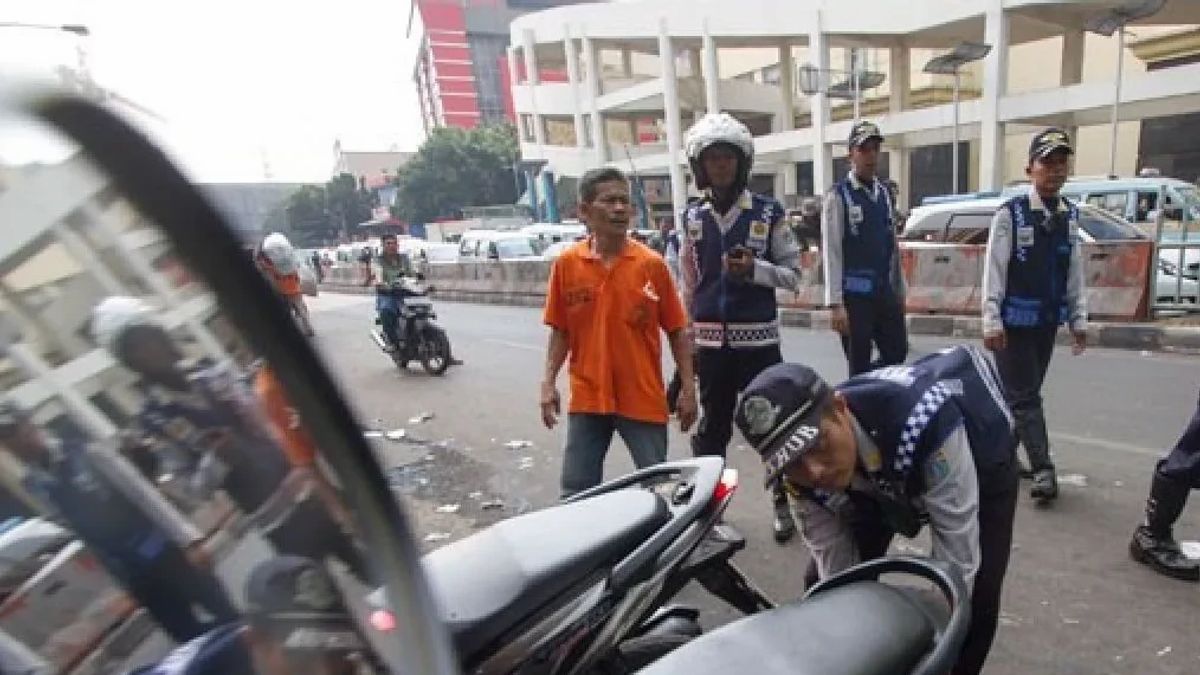 Diminta Pramono Urusi Parkir Liar, Satpol PP DKI Tunggu Arahan: Medan Tempurnya Kita Belum Tahu  