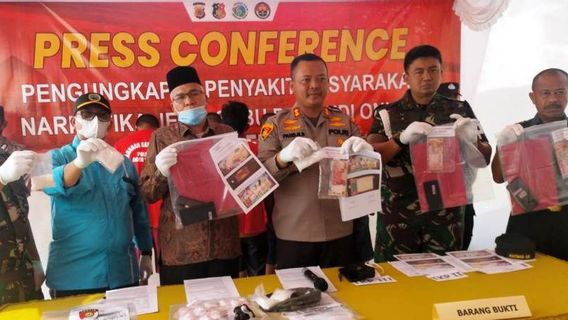 Tangkap Empat Bandar Narkoba, Polres Aceh Barat Sita Sabu Senilai Rp400 juta