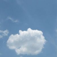 Cahaya Oranye di Balik Awan Usai Gempa Malang yang Ramai Dibicarakan 