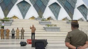 Sampah Masih Jadi Isu Utama Masjid Al Jabbar, Pemprov Rekrut 45 Orang Khusus untuk Pembersihan