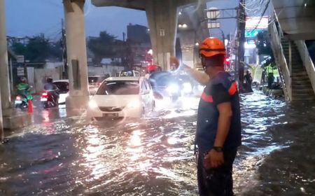 Empat RT dan Sejumlah Ruas Jalan di Jakarta Banjir Usai Diguyur Hujan Deras