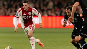 Ajax vs. Galatasaray: De Joden Harus Bangkit atau Makin Terpuruk 