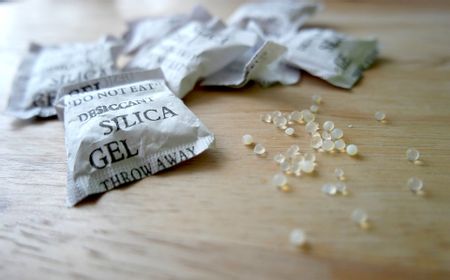 Mengenal Ragam Fungsi Silica Gel dalam Kehidupan Sehari-hari