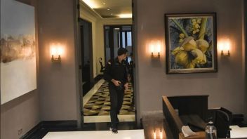 AGO开始向国际刑警组织发出红色通缉令Riza Chalid的过程