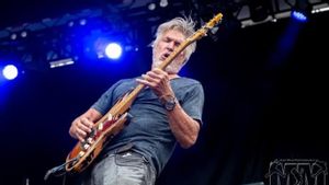 George Lynch: Permainan Gitar Ace Frehley Tidak Berpengaruh, Hanya Citra Panggung Kiss yang Memikat