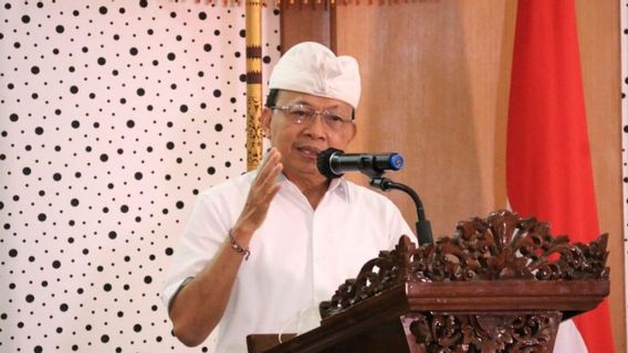 Gubernur Bali Serahkan Hibah Sertifikat Tanah ke Desa Adat Buleleng