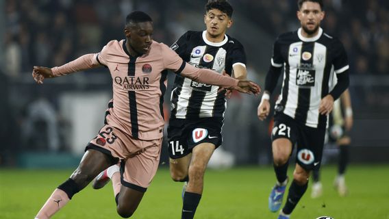 ate transfert de Saga Randal Kolo Muani implique trois clubs géants