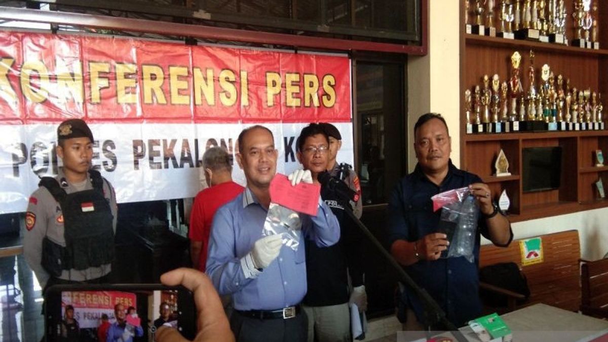 Pekalongan City Police Arrest 2 Drug Suspects And Seize 109.8 Grams Of Shabu