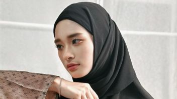 Tanggapi Pro Kontra Baju Menerawang, Inara Rusli: itu Manset!