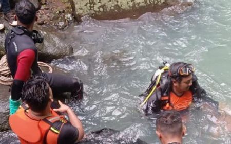 Lompat di Air Terjun Aimitat, Remaja di Sikka NTT Tewas Tenggelam