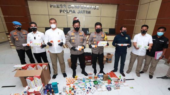 Polda Jatim Sita 43 Jenis Obat-Vitamin untuk COVID-19, Kapolda Nico Afinta: Tolong, Jangan Dijual Kalau Tak Berwenang! 