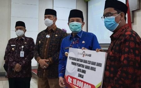 Pemprov Jambi Salurkan Dana Rp10 Juta Bantu Pendidikan Ponpes