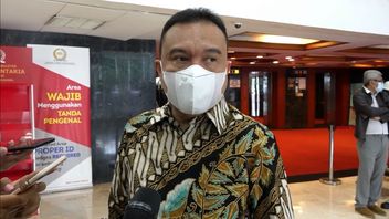 Luhut Assigned By Jokowi To Handle Cooking Oil Problem, Deputy Speaker Of The House Of Representatives: We Wait For The Results