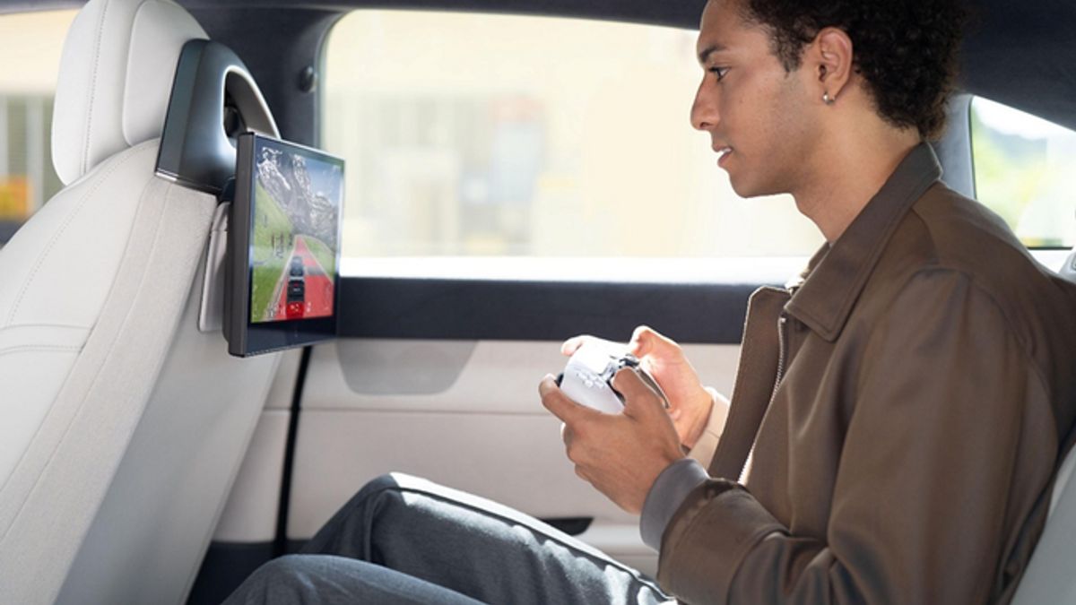 ソニー、PS5リモートプレイをホンダアフェラ電気自動車に提供