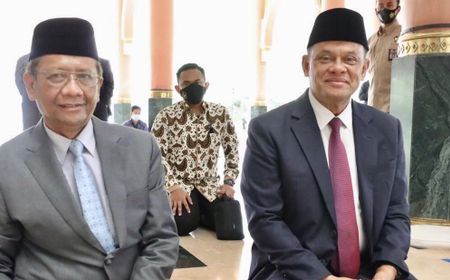 Bertemu di UGM, Mahfud MD dan Gatot Nurmantyo Bicara dari Hati ke Hati