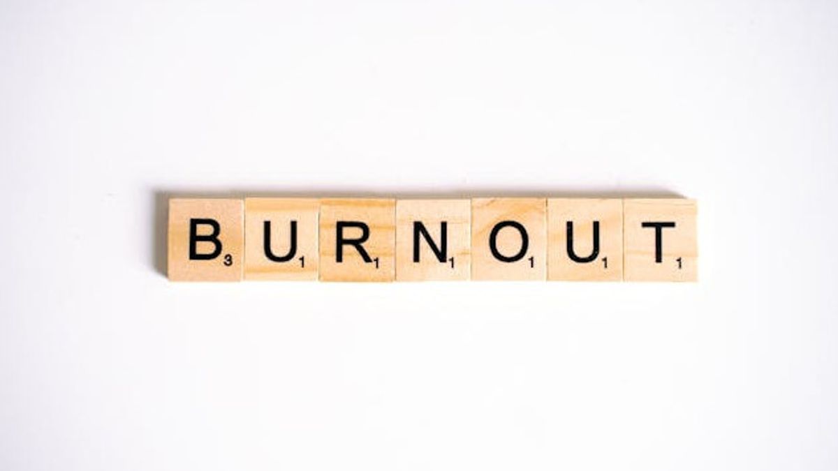 6 Ways To Overcome Burnouts At Work, So That Physical And Mind Returns To Fresh