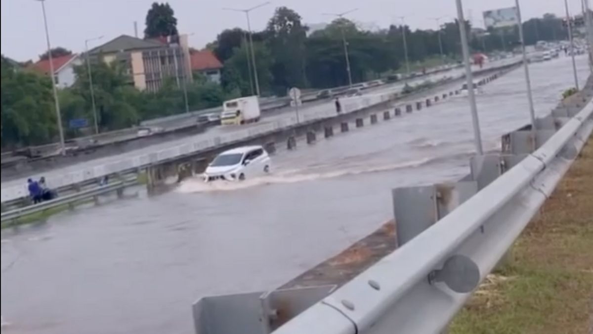 Tol Bintaro KM 06 - Pondok Aren Tergenang