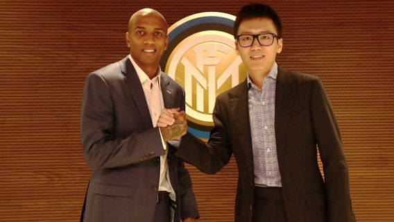 Le Poste D’Ashley Young à L’Inter Milan