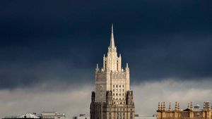 Kremlin: Bahasan Penembakan Jet Tempur Rusia Gegabah dan Berbahaya