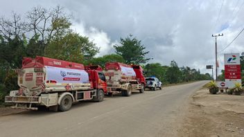 絶滅した地域を突破、2台のペトラミナタンク車がアチェ・タケゴンに燃料を供給