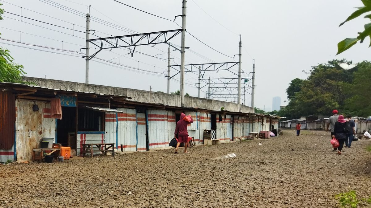 Prostitusi, Premanisme dan Sarang Judi di Gunung Antang Jatinegara Belum Juga Ditertibkan, Ini Alasannya