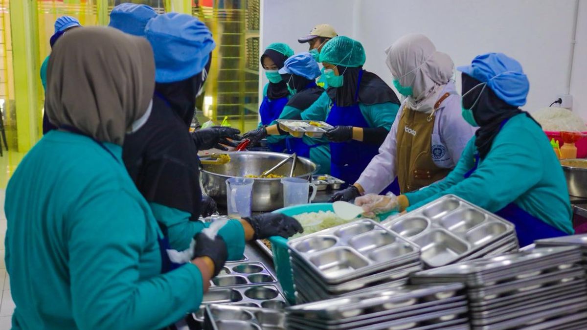 Abdul Mu'ti: Schools Ready To Run Independent Kitchens For Free Nutrition Eating Programs