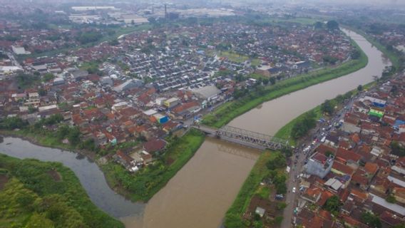 Historical Relics Of Tarumanegara Kingdom: Citarum River As His Majesty Purnawarman's Mega Project