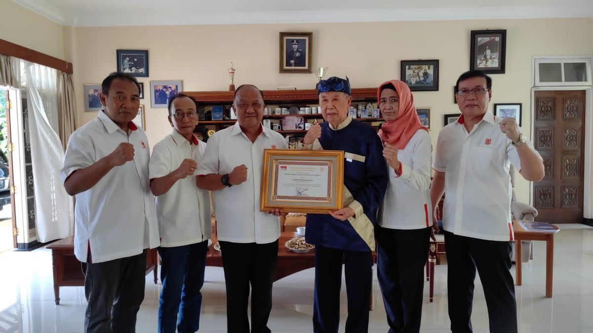 Kabar Duka, Bapak Pencak Silat: Mayjen TNI Purn H. Eddie Marzuki Nalapraya Pergi untuk Selamanya