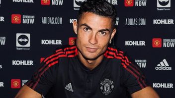Signature D’un Contrat Avec Man United Avant Ses Débuts, Ronaldo: Je Ne Suis Pas Ici Pour Des Vacances