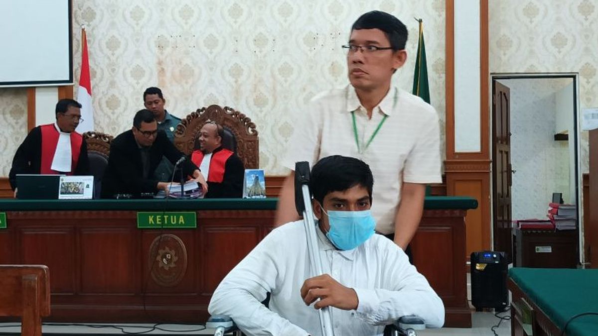 Néerlandais à Bali condamné à 9 ans de prison pour avoir planté du cannabis hydroponique