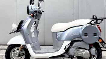Having A 'Kalcer' Style, This Japanese-style Hybrid Yamaha Fazzio Modification Steals Attention