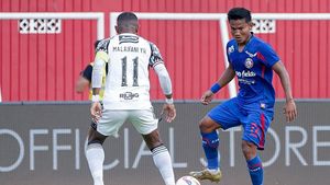 Liga 1 2024/2025 Results: Salim Tuharea's Single Goal Brings Arema To Win When Jamu Bali United