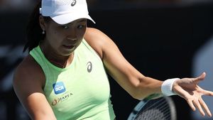 Janice Tjen Disingkirkan Yulia Putintseva dalam Babak Kedua Miami Open