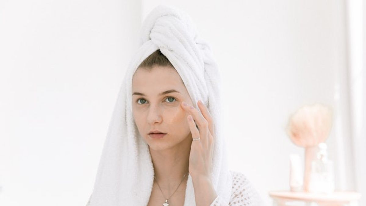 早期老化を避けるために顔を適切に洗う5つのヒント