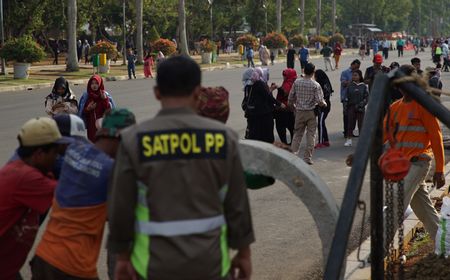 Jelang Natal dan Tahun Baru, Satpol PP DKI Perketat Razia Protokol Kesehatan di Tempat Wisata