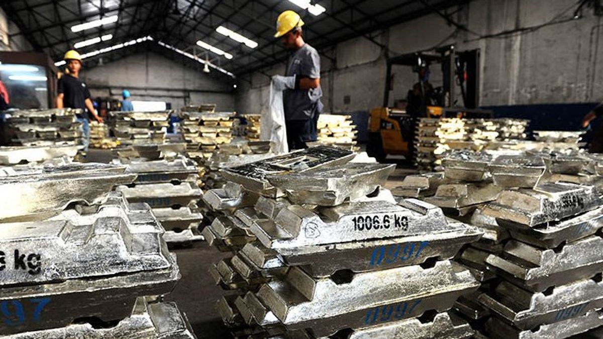 PT Timah 的目标是 2021 年生产 3.4 万吨金属，销售 3.1 万吨