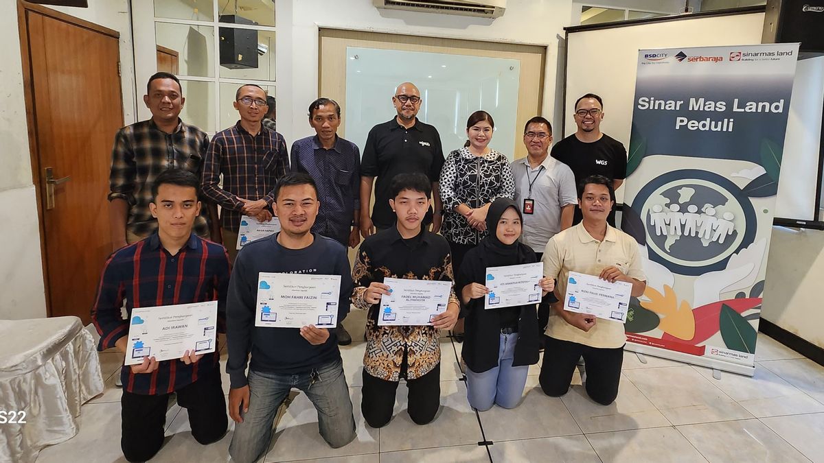Print Digital Talents In Indonesia, Sinar Mas Land Gives Coding Training Scholarships