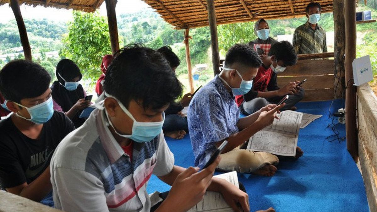 Central Sulawesi Provincial Government Calls The Internet The Main Element Of Village Development Acceleration